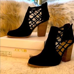 Joe’s - Elena stacked bootie
